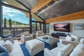 Unrivaled Luxury Penthouse Ski In Ski Out 3 Bed+Den Modern Views Silver Lake Village Deer Valley